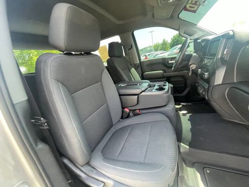 Used 2022 Chevrolet Silverado 1500 Custom AWD/4WD image 27