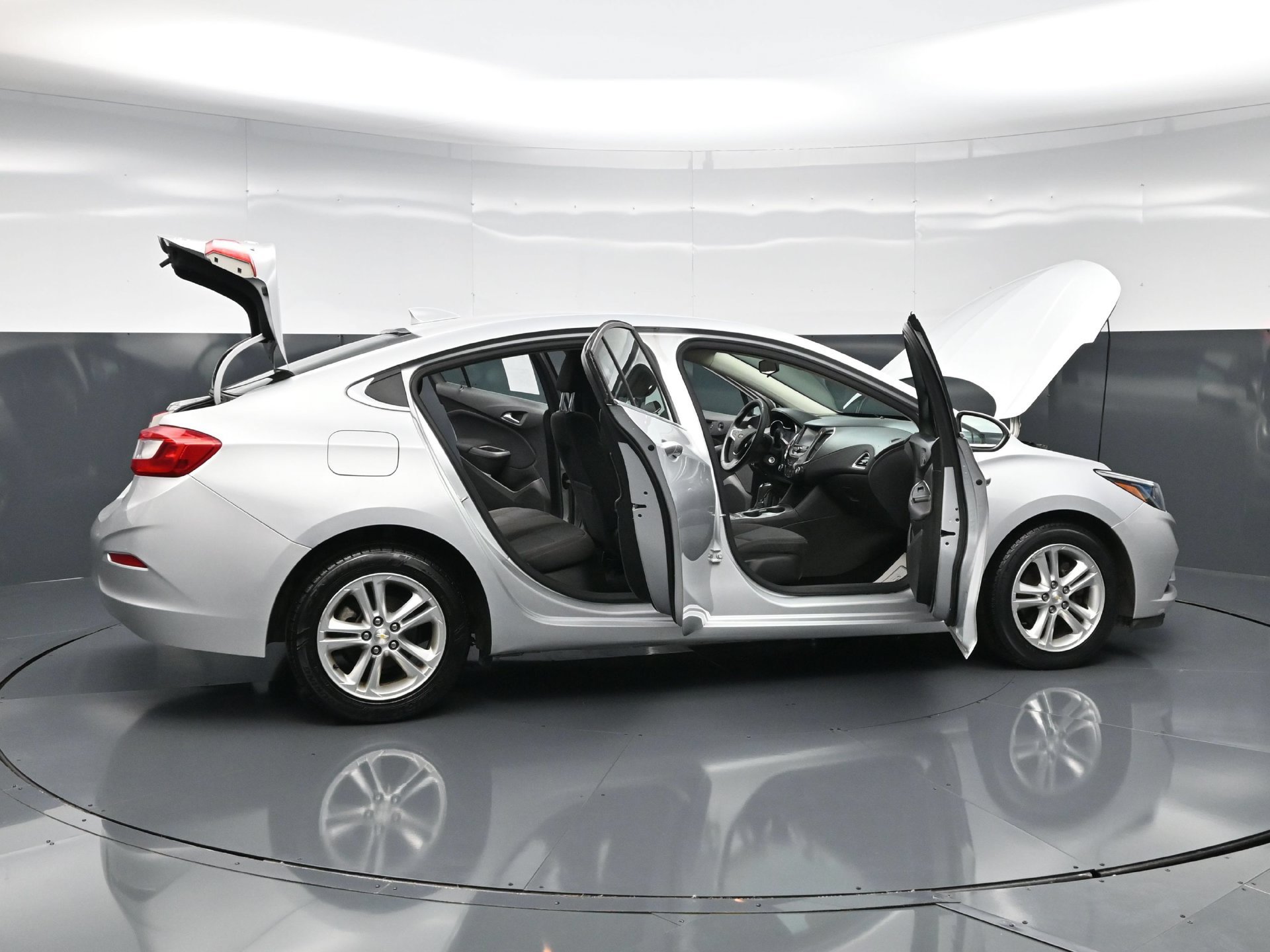 Used 2016 Chevrolet Cruze LT FWD image 72