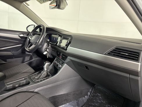 Used 2022 Volkswagen Jetta S image 28