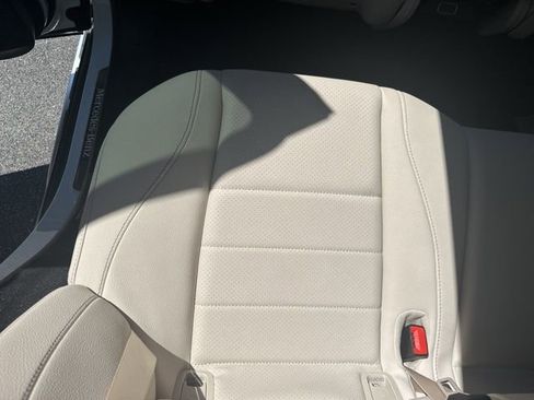 Certified 2026 Mercedes-Benz GLE 450 4MATIC image 24