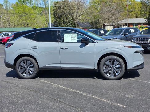 New 2025 Nissan Murano SL w/ Cargo Package image 2