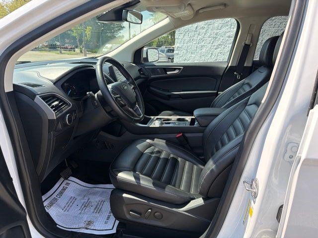 Used 2024 Ford Edge SEL AWD/4WD image 12