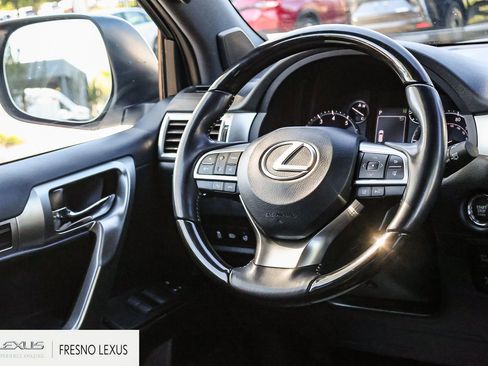 Certified 2023 Lexus GX 460 Premium w/ Premium Package AWD/4WD image 18