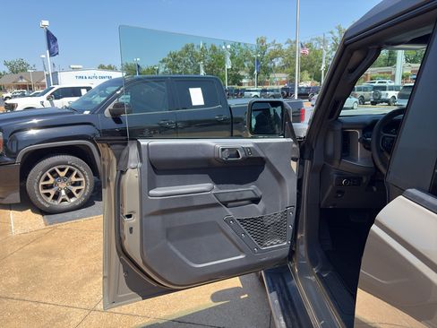 New 2026 Ford Bronco Outer Banks AWD/4WD image 18