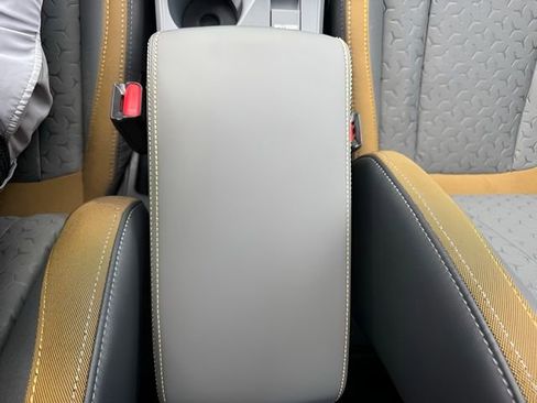 Used 2025 Subaru Crosstrek 2.5i Sport image 22