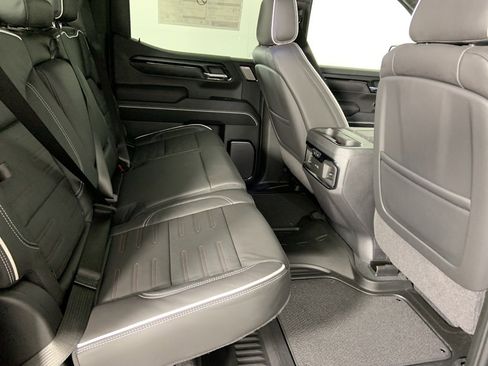 Used 2026 GMC Sierra 1500 AT4X image 15