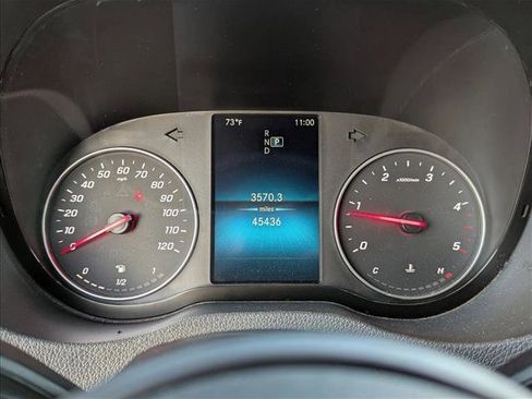 Used 2024 Mercedes-Benz Sprinter 2500 image 9