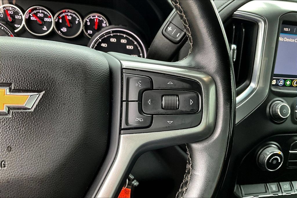 Used 2023 Chevrolet Silverado 3500 LT AWD/4WD image 10