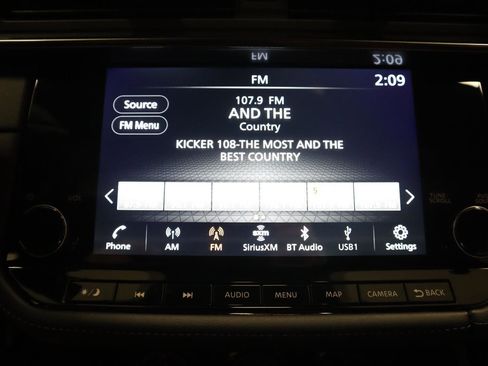 Used 2025 Nissan Z NISMO w/ Floor Mat Package image 24