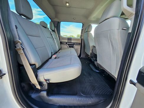 Used 2019 Ford F250 XL w/ Power Equipment Group AWD/4WD image 13