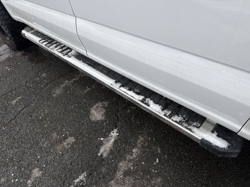 Certified 2024 Ford F150 XLT image 30