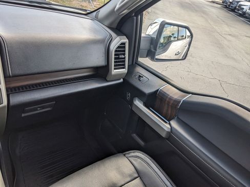 Used 2017 Ford F150 Lariat w/ Equipment Group 502A Luxury image 15