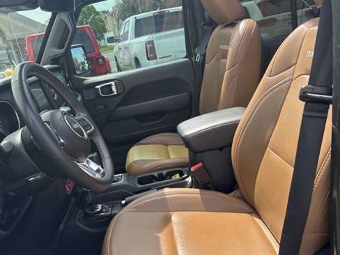 Used 2023 Jeep Wrangler Unlimited Rubicon 4xe w/ Steel Bumper Group image 11