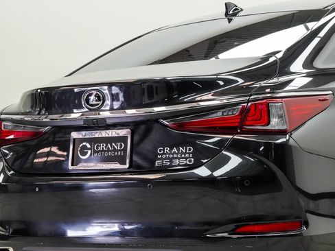 Used 2022 Lexus ES 350 w/ Premium Package FWD image 13