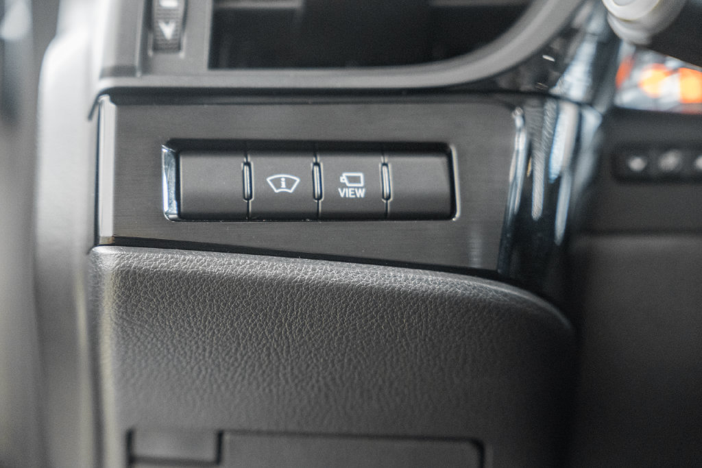 Used 2024 Lexus ES 350 w/ Accessory Package (Z2) FWD image 43