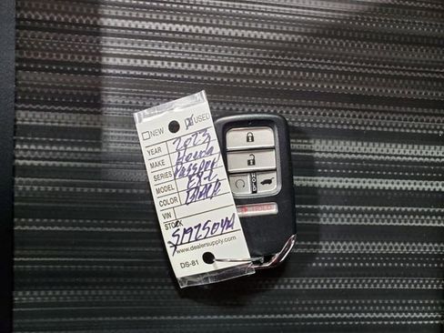 Used 2023 Honda Passport EX-L image 32