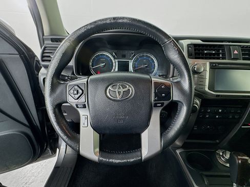 Used 2016 Toyota 4Runner Limited AWD/4WD image 11