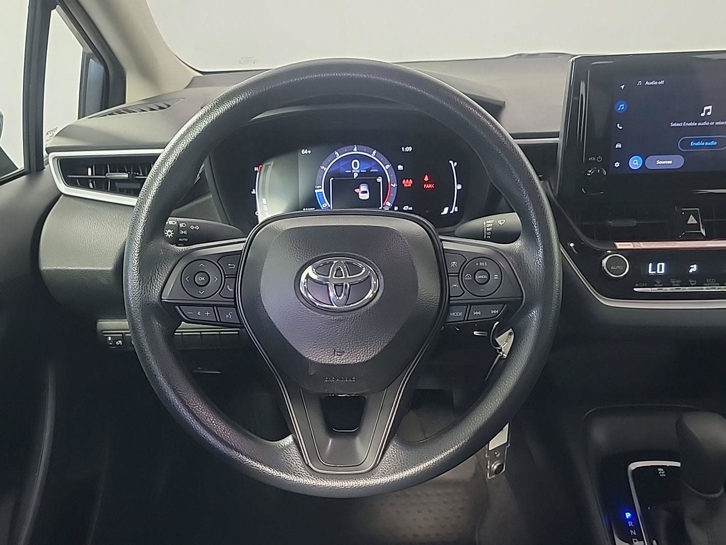 Used 2026 Toyota Corolla LE FWD image 20