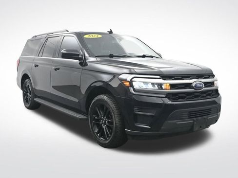 Certified 2024 Ford Expedition Max XLT AWD/4WD image 3