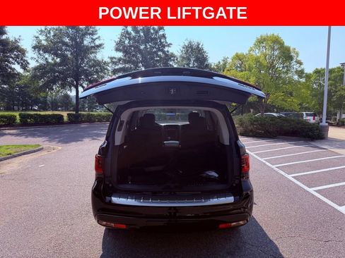 Used 2021 INFINITI QX80 Luxe w/ Cargo Package AWD/4WD image 7