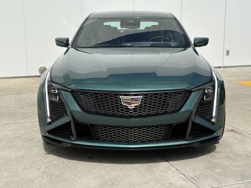 Used 2026 Cadillac CT5 V Blackwing w/ Super Cruise 1 Package RWD image 3