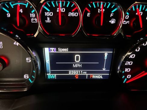 Used 2017 Chevrolet Silverado 1500 LT w/ All Star Edition AWD/4WD image 12