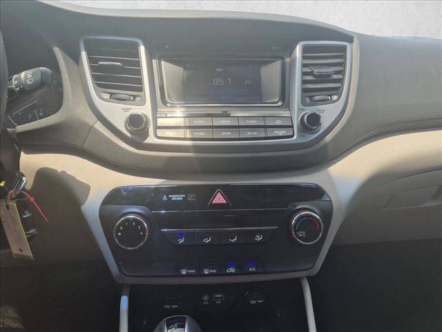 Used 2017 Hyundai Tucson SE w/ SE Popular Package 02 FWD image 14