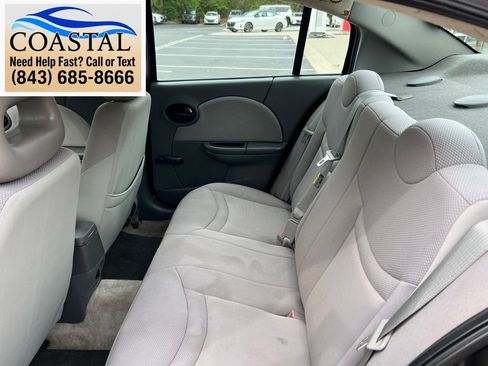 Used 2004 Saturn ION Level 2 FWD image 8