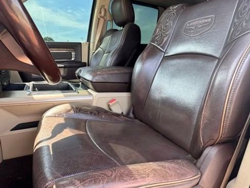 Used 2015 RAM 2500 Longhorn w/ Convenience Group AWD/4WD image 11