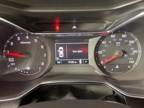 Used 2023 Chevrolet TrailBlazer LT image 32