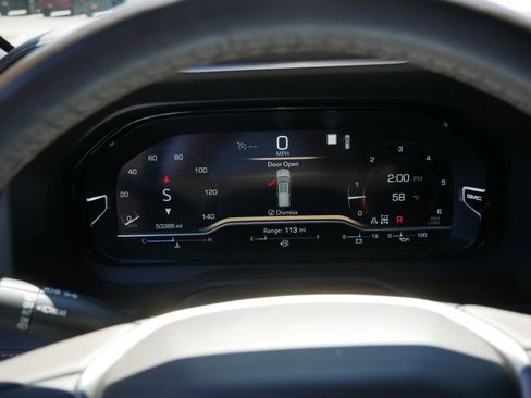 Used 2022 GMC Yukon XL Denali AWD/4WD image 24