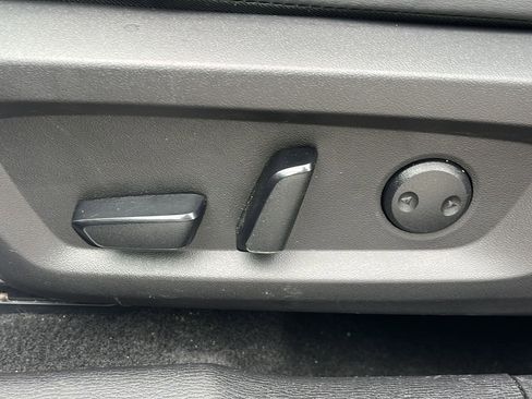 Used 2025 Mitsubishi Outlander SE AWD/4WD image 21