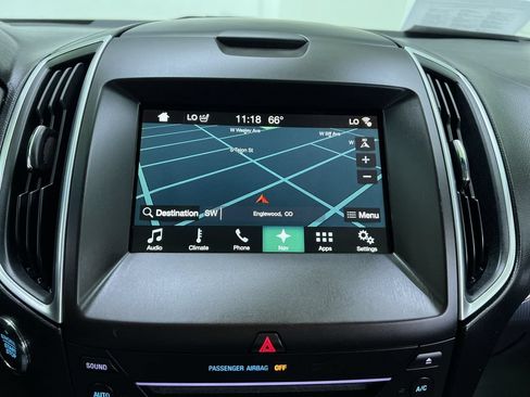 Used 2017 Ford Edge Titanium w/ Equipment Group 301A AWD/4WD image 23