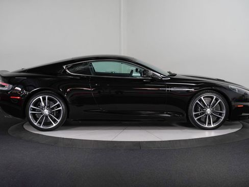 Used 2010 Aston Martin DBS Coupe image 8