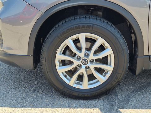 Certified 2020 Nissan Rogue SV AWD/4WD image 13