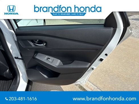 Used 2023 Honda Accord EX-L image 9