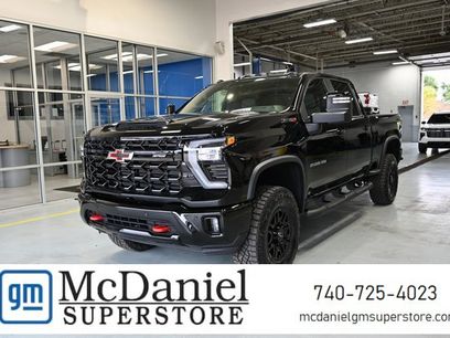 New 2026 Chevrolet Silverado 2500 ZR2 w/ LPO, Dark Essentials Package