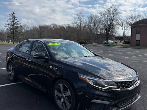 Used 2019 Kia Optima S w/ S Panoramic Sunroof Package FWD image 4