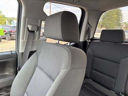 Used 2017 Chevrolet Silverado 1500 LT w/ Midnight Edition AWD/4WD image 36