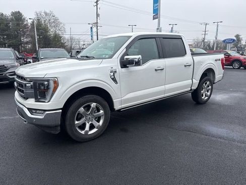 Used 2023 Ford F150 Lariat w/ Equipment Group 502A High image 3