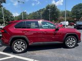 Used 2021 Toyota RAV4 XLE Premium image 4