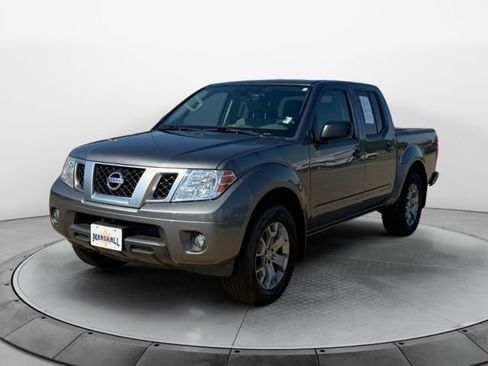 Used 2020 Nissan Frontier SV AWD/4WD image 7