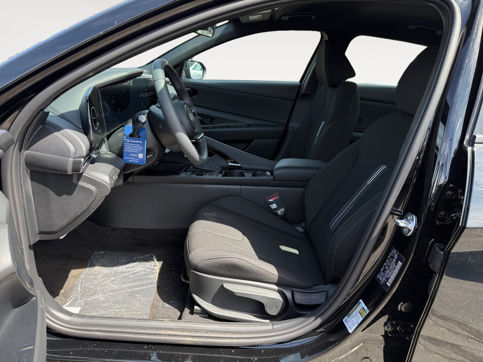 New 2026 Hyundai Elantra SEL FWD image 9