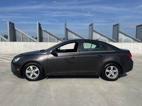 Used 2014 Chevrolet Cruze LT FWD image 5