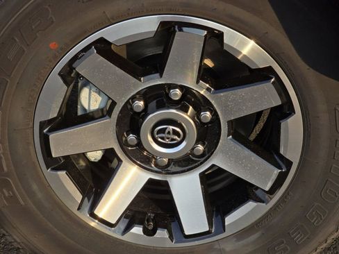 Used 2024 Toyota 4Runner TRD Off-Road Premium w/ Moonroof Package image 26