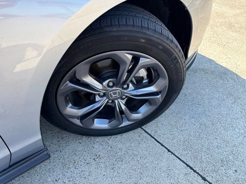 Used 2023 Honda Accord EX image 16
