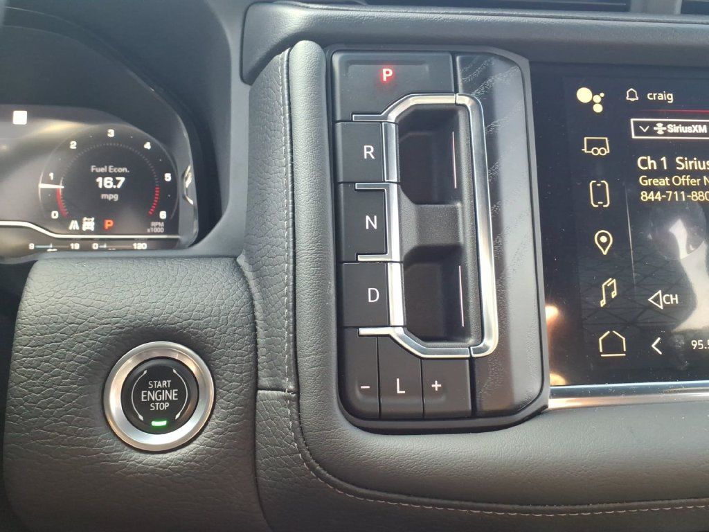 Used 2022 GMC Yukon Denali AWD/4WD image 21