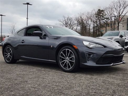Used 2017 Toyota 86 860 Special Edition image 3