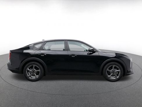 Used 2026 Kia K4 FWD image 9