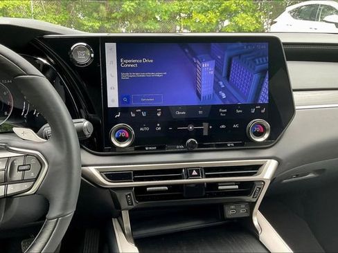 Used 2023 Lexus RX 350 Premium w/ Accessory Package (Z1) AWD/4WD image 9